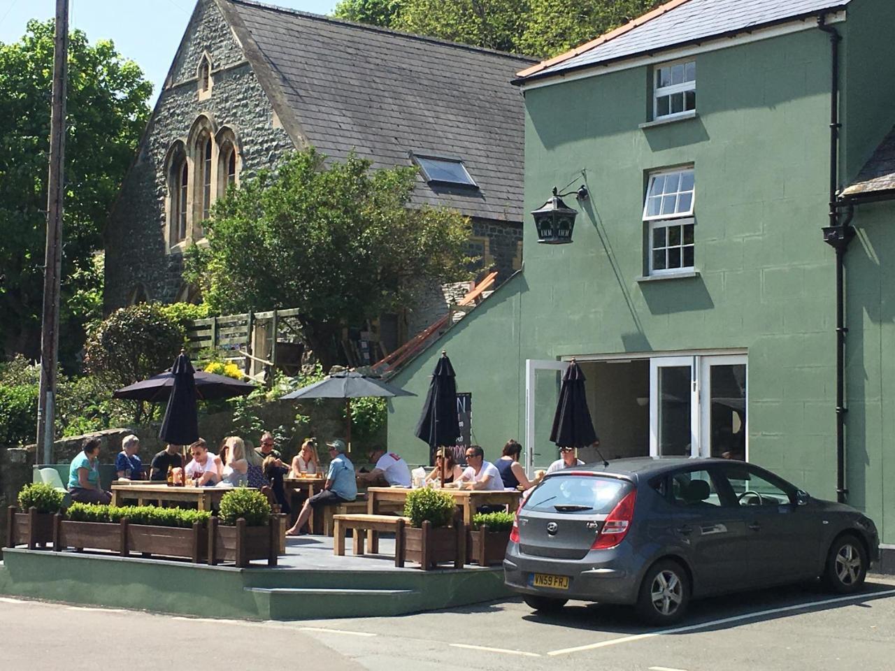The Cambrian Inn Solva Eksteriør bilde